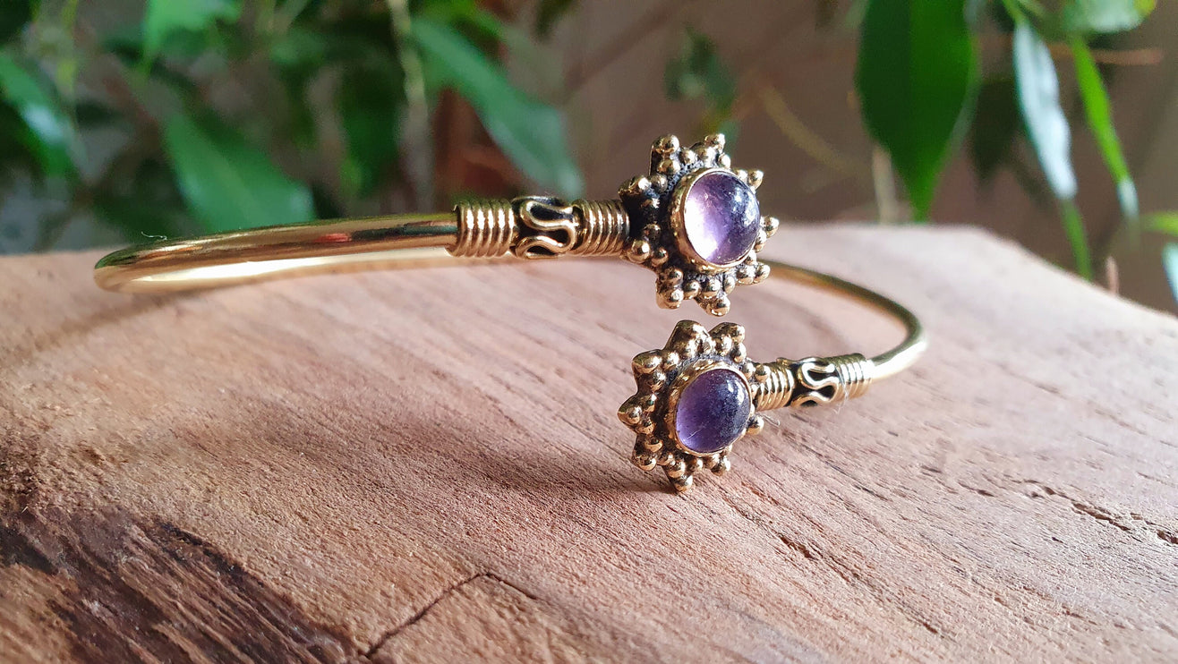 Bali Flower Brass Bracelet / Amethyst / Bangle / Ethnic / Rustic / Bohemian / Hippie / Gypsy / Psy / Adjustable