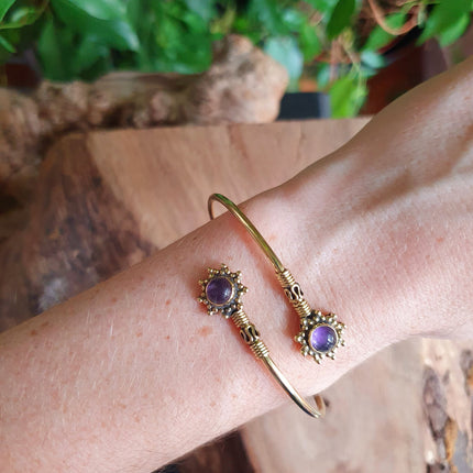 Bali Flower Brass Bracelet / Amethyst / Bangle / Ethnic / Rustic / Bohemian / Hippie / Gypsy / Psy / Adjustable