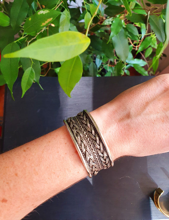 Small Silver Celtic Cuff Bracelet / Tribal / Mens Bracelet / Boho / Ethnic / Rustic / Bohemian / Hippie / Gypsy / Jewellery / Mens jewelery