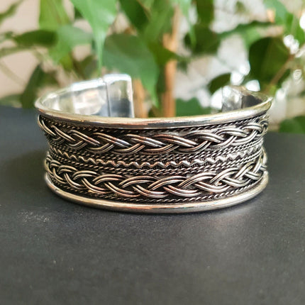 Small Silver Celtic Cuff Bracelet / Tribal / Mens Bracelet / Boho / Ethnic / Rustic / Bohemian / Hippie / Gypsy / Jewellery / Mens jewelery