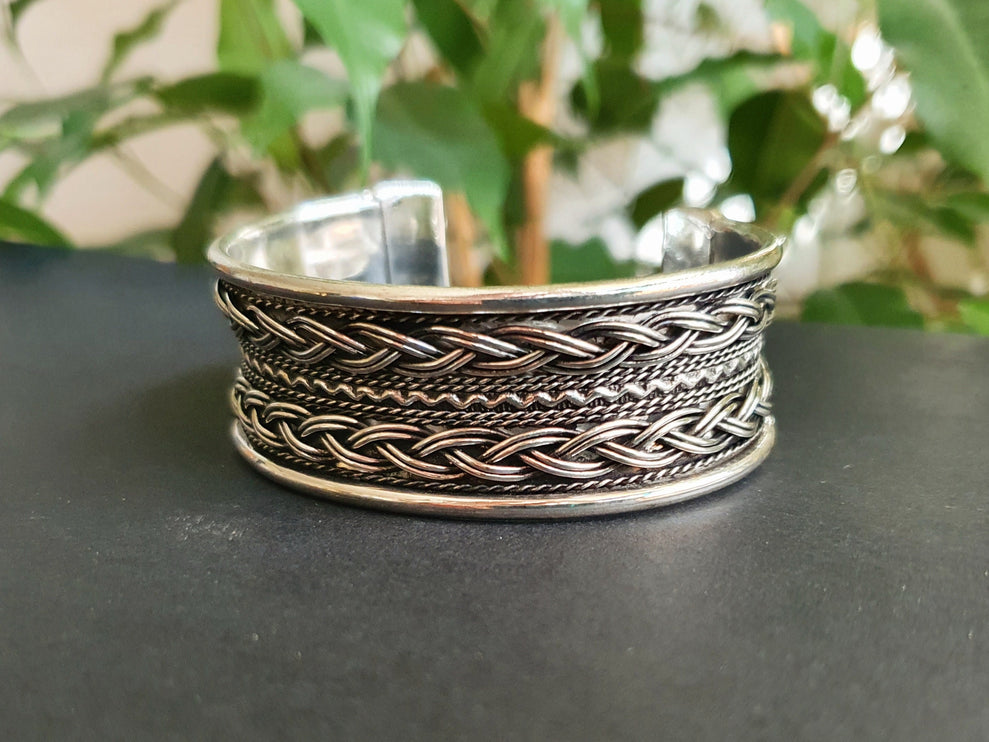 Small Silver Celtic Cuff Bracelet / Tribal / Mens Bracelet / Boho / Ethnic / Rustic / Bohemian / Hippie / Gypsy / Jewellery / Mens jewelery