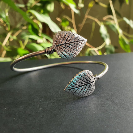 Silver Leaf Bracelet / Bangle / Nature / Plants / Garden / Ethnic / Rustic / Bohemian / Hippie / Gypsy / Jewellery / Body / Adjustable