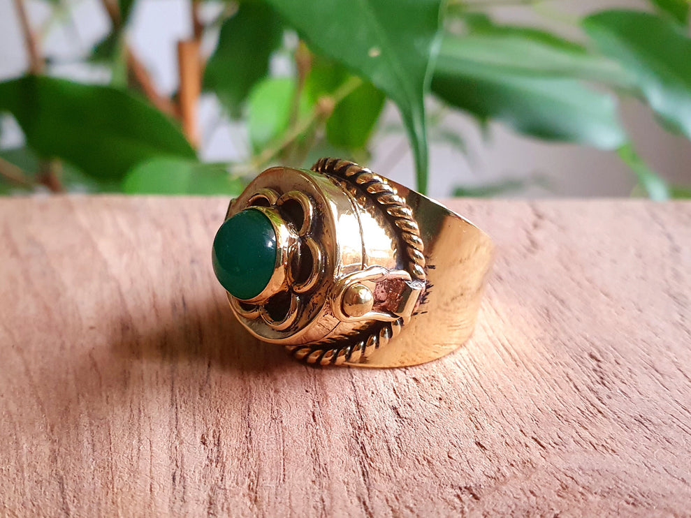 Gold Poison Ring / Brass & Green Onyx / Alchemy / Locket Ring / Boho / Bohemian / Rustic / Tribal / Gypsy / Festival / Healing / Festival