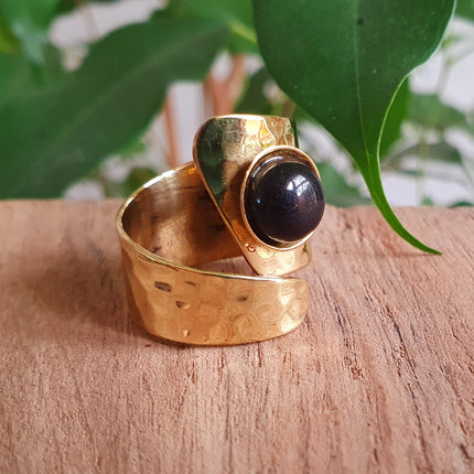 Ethnic style Brass & Black Onyx Ring / Adjustable / Boho / Bohemian / Psy / Rustic / Tribal / Gypsy / Festival / Healing / Festival