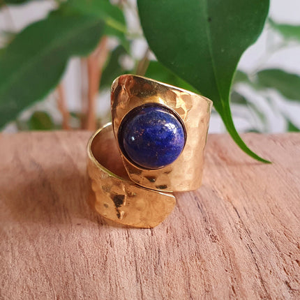 Ethnic style Brass & Lapis Lazuli Ring / Adjustable / Boho / Bohemian / Psy / Rustic / Tribal / Gypsy / Festival / Healing / Festival