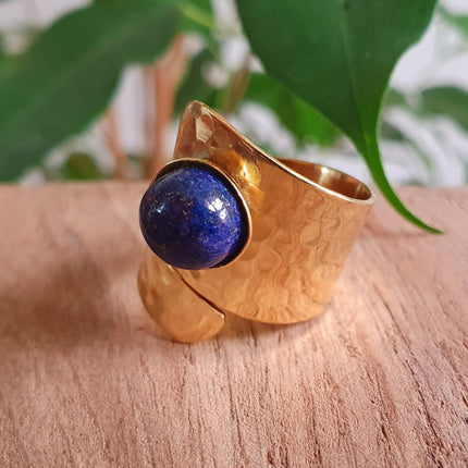 Ethnic style Brass & Lapis Lazuli Ring / Adjustable / Boho / Bohemian / Psy / Rustic / Tribal / Gypsy / Festival / Healing / Festival