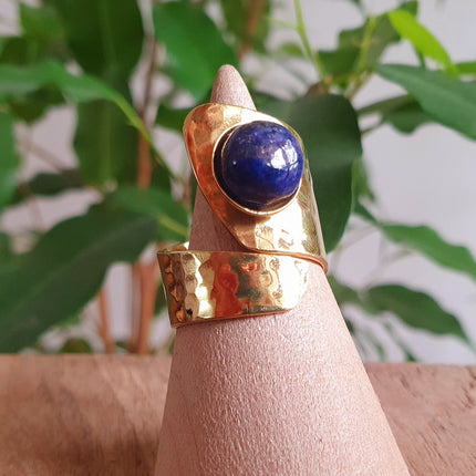 Ethnic style Brass & Lapis Lazuli Ring / Adjustable / Boho / Bohemian / Psy / Rustic / Tribal / Gypsy / Festival / Healing / Festival