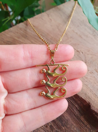 Three Monkeys Necklace / Jungle / Animal / Minimalist / Contemporary / Boho / Modern / Chic / Pretty / Chain / Nature