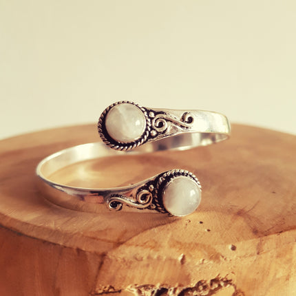 Moonstone Bracelet / Silver Bangle / Ethnic / Rustic / Bohemian / Hippie / Gypsy / Psy / Chic / Jewellery / Body / Adjustable