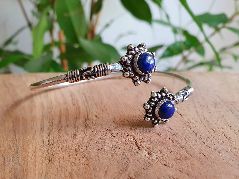 Bali Flower Silver Bracelet / Lapis Lazuli / Bangle / Ethnic / Rustic / Bohemian / Hippie / Gypsy / Psy / Adjustable