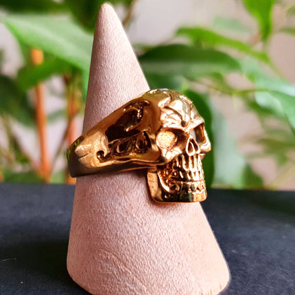 Gold Skull Ring / Mens Ring / Large size / Goth / Punk / Steampunk / Halloween / Mens jewelery / mens gift