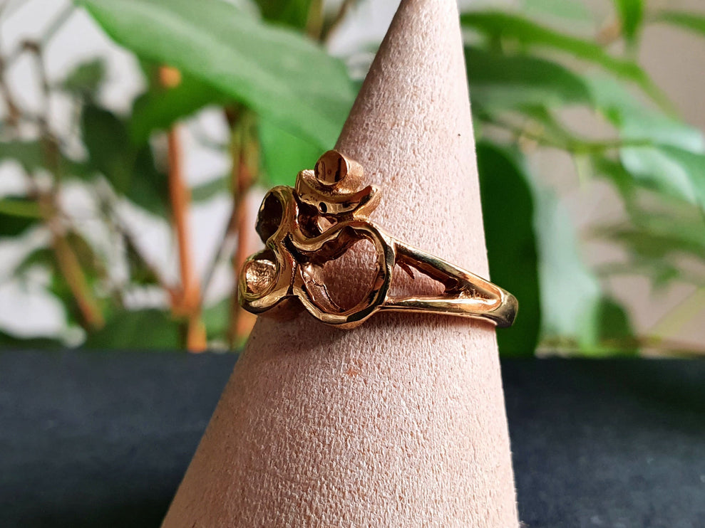 Gold Ohm Ring / Yoga / Om / Boho / Brass; Ethnic, Geometric, Small, Rustic, Yoga, Hippie, Gypsy, Pretty, Ssy, Boho, Bohemian, Festival