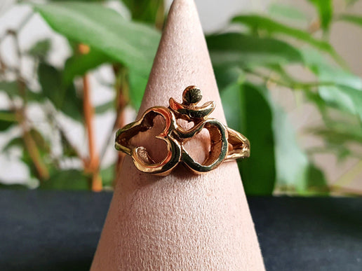 Gold Ohm Ring / Yoga / Om / Boho / Brass; Ethnic, Geometric, Small, Rustic, Yoga, Hippie, Gypsy, Pretty, Ssy, Boho, Bohemian, Festival