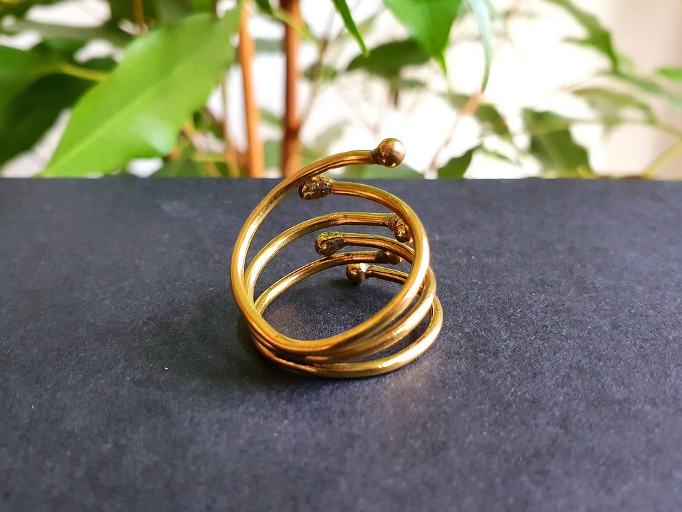 Minimaliste Brass Ring / Modern / Contemporary / Boho / Adjustable / Bohemian / Psy / Rustic / Tribal / Gypsy / Festival / Healing /