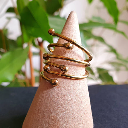 Minimaliste Brass Ring / Modern / Contemporary / Boho / Adjustable / Bohemian / Psy / Rustic / Tribal / Gypsy / Festival / Healing /