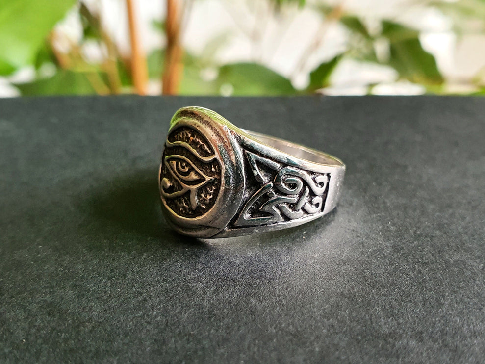 Eye of Horus Silver Ring / Ancient Egypt / Ra / Hieroglyphics / Ethnic / rustic, yoga, hippie, gypsy, pretty, psy, boho, bohemian, festival