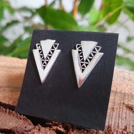 Contemporary Silver Minimalist Triangle Stud Earrings / Geometric Chic Ethnic Boho Bohemian Chic Gypsy Spiral Hippie Festival