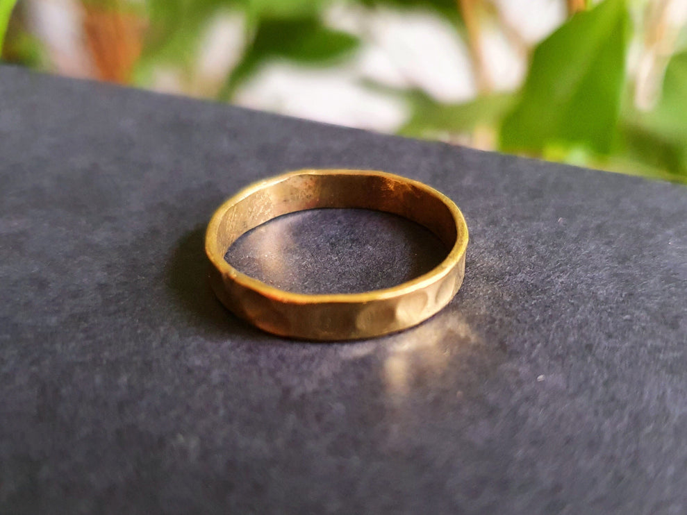 Simple Gold Ring Hammered Effect / Stacking Ring / Boho / Bohemian / Psy / Rustic / Tribal / Gypsy / Festival / Healing / Festival