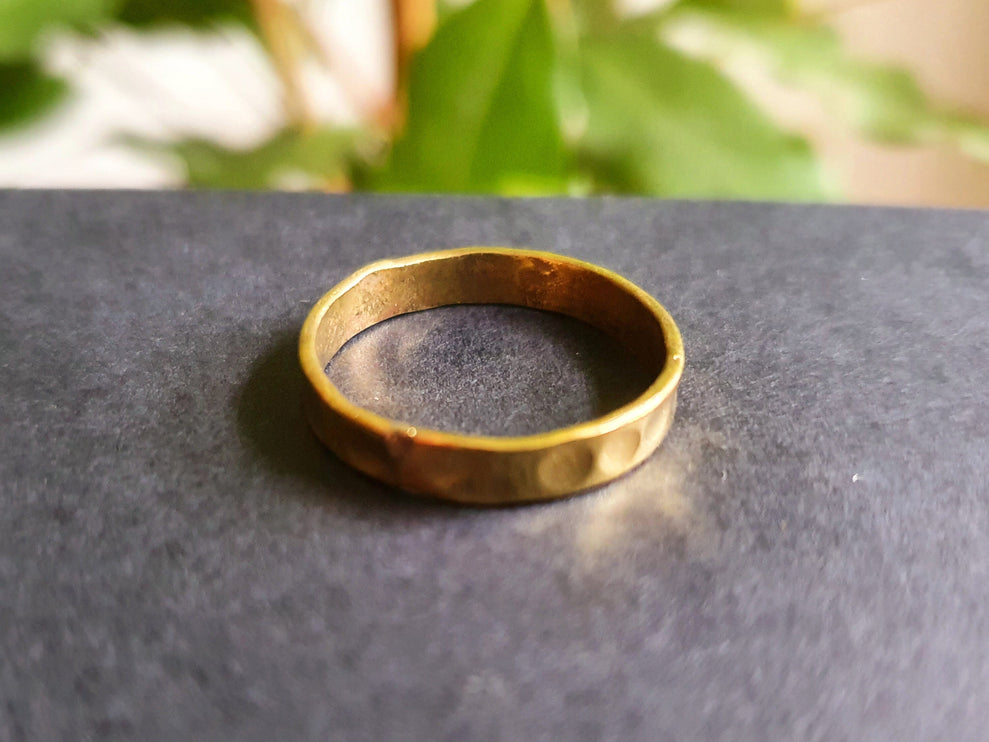 Simple Gold Ring Hammered Effect / Stacking Ring / Boho / Bohemian / Psy / Rustic / Tribal / Gypsy / Festival / Healing / Festival