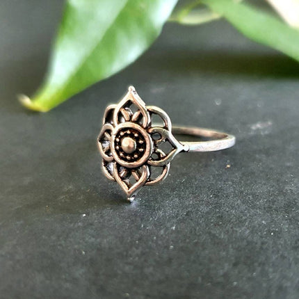 Mandala Flower Silver Ring / Flower Ring / Boho / Ethnic / Rustic / Festival / Tribal / Hippie / Gypsy / Psy / Thumb / Psy