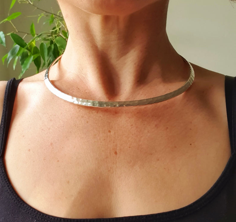 Hammered Silver Choker Necklace / Rustic / Gypsy / Lightweight / Boho / Tribal / Hippie / Rustic / Vegan /