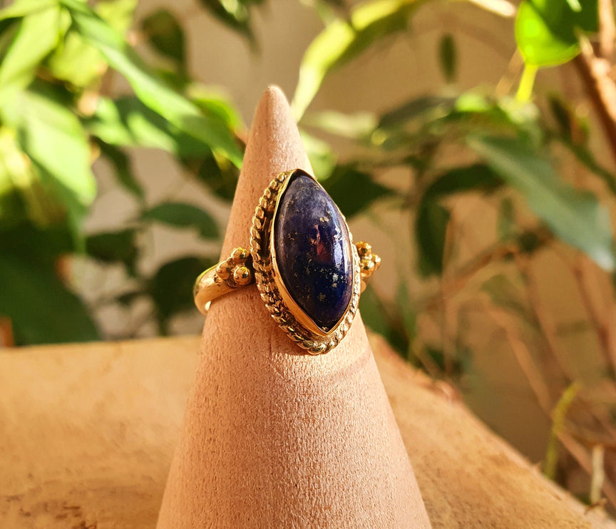 Lapis Lazuli Brass Ring / Bohemian / Ethnic / Festival / BirthStone / Gypsy / Tribal / Boho / Hippie / Festival / Rustic / Psy