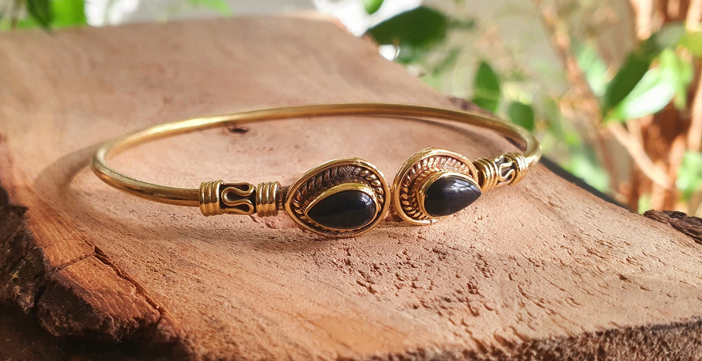 Bali Boho Brass Bracelet / Black Onyx / Bangle / Ethnic / Rustic / Bohemian / Hippie / Gypsy / Psy / Adjustable