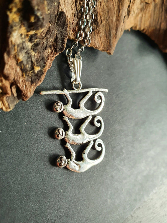 Three Monkeys Silver Necklace / Jungle / Animal / Minimalist / Contemporary / Boho / Modern / Chic / Pretty / Chain / Nature