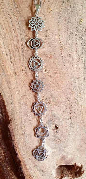 Seven 7 Chakras Necklace / Hypoallergenic / Silver / Yoga / Reiki / Boho / Hippie / Rustic / Ethnic / Crystals / Third Eye / Illuminati