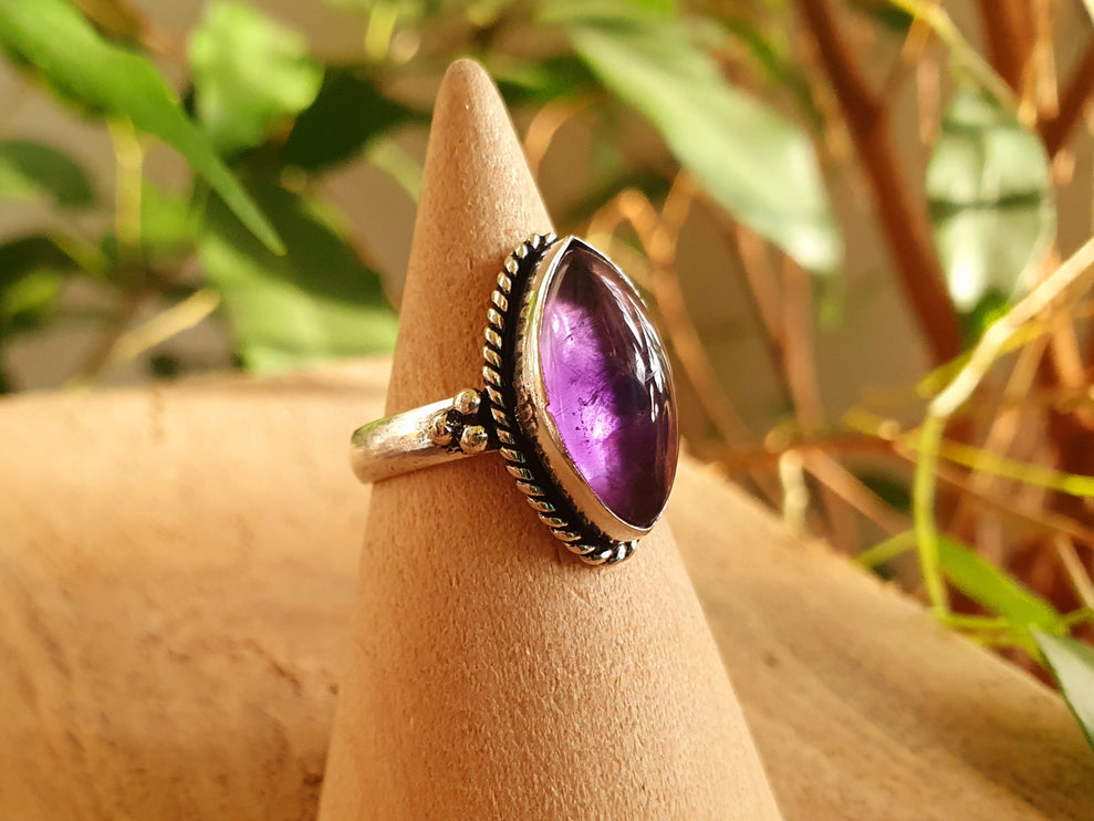 Ethnic style Silver & Amethyst Ring / Moon / Boho / Bohemian / Psy / Rustic / Tribal / Gypsy / Festival / Healing / Festival