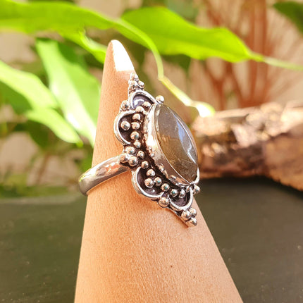 Ethnic style Silver & Labradorite / Small size / Boho / Bohemian / Rustic / Tribal / Gypsy / Festival