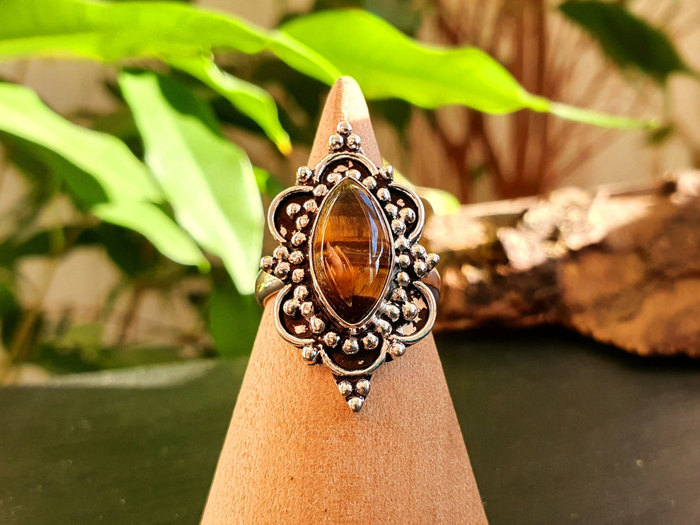 Bohemian style Tiger Eye and Silver Ring / Hippie / Boho / Ethnic / Rustic / Tribal / Gypsy / Festival / Healing / Festival / Small