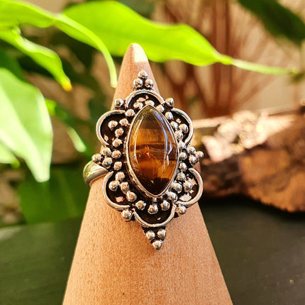 Bohemian style Tiger Eye and Silver Ring / Hippie / Boho / Ethnic / Rustic / Tribal / Gypsy / Festival / Healing / Festival / Small