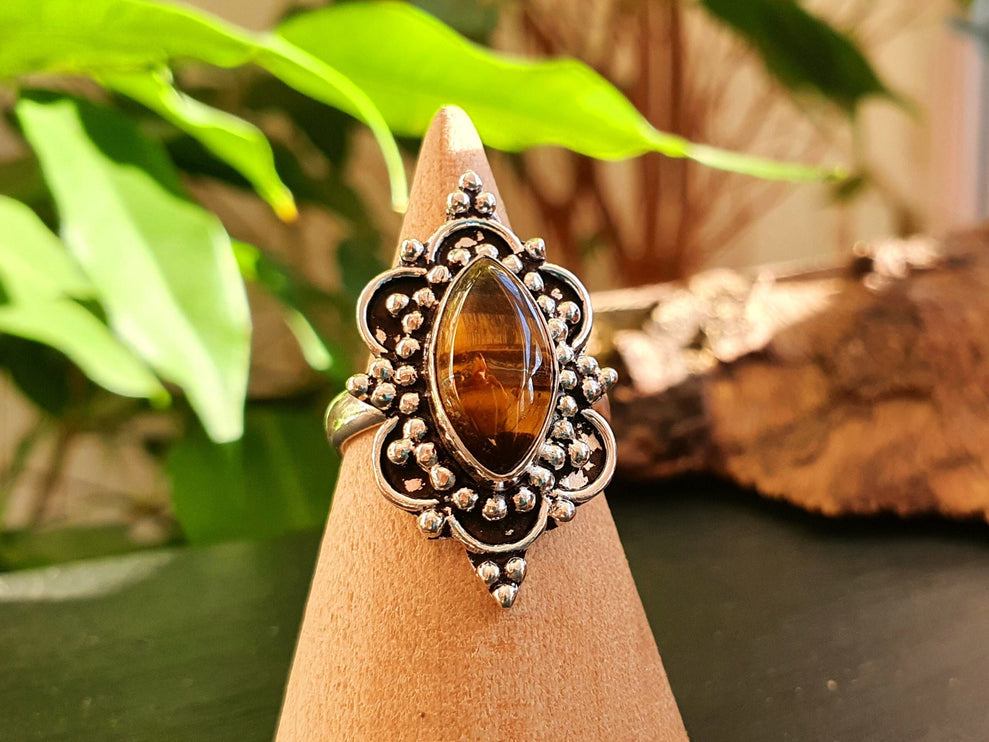 Bohemian style Tiger Eye and Silver Ring / Hippie / Boho / Ethnic / Rustic / Tribal / Gypsy / Festival / Healing / Festival / Small