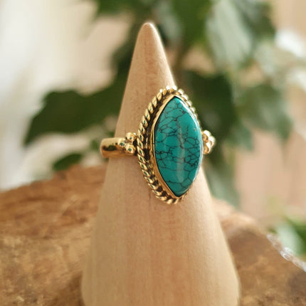 Bohemian style Turquoise and Brass Ring / Hippie / Boho / Ethnic / Rustic / Tribal / Gypsy / Festival / Healing / Festival / Birth Stone