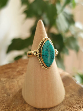 Bohemian style Turquoise and Brass Ring / Hippie / Boho / Ethnic / Rustic / Tribal / Gypsy / Festival / Healing / Festival / Birth Stone