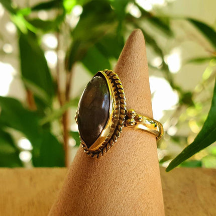 Labradorite Ring Ethnic style Brass / Boho / Bohemian / Psy / Rustic / Tribal / Gypsy / Festival / Healing / Festival