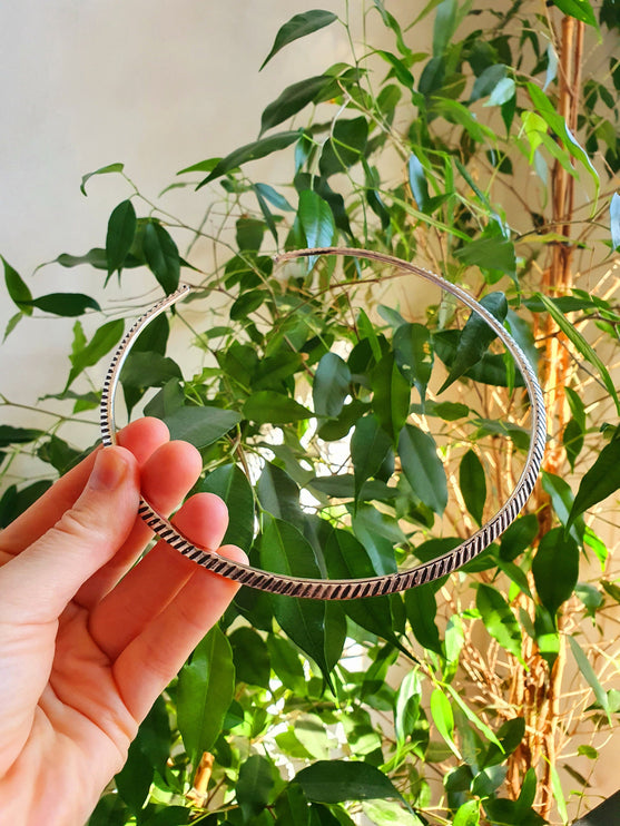 Ethnic Silver Choker Necklace / Rustic / Gypsy / Lightweight / Boho / Tribal / Hippie / Rustic / Vegan / Aztec