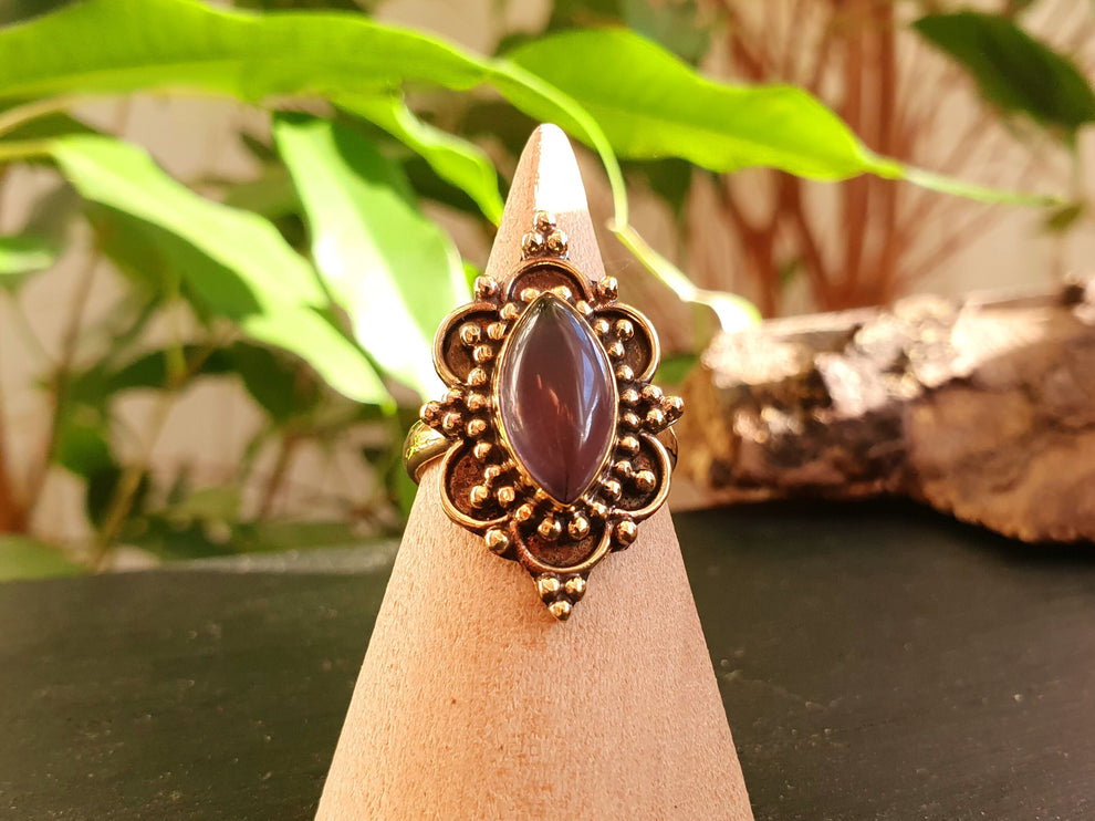 Amethyst Brass Ring / Large / Bohemian / Ethnic / Festival / BirthStone / Gypsy / Tribal / Boho / Hippie / Festival / Rustic / Psy