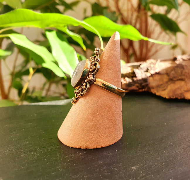 Ethnic style Brass & Moonstone / Moon / Boho / Bohemian / Psy / Rustic / Tribal / Gypsy / Festival / Healing / Festival