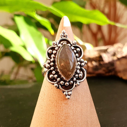 Ethnic style Silver & Labradorite / Small size / Boho / Bohemian / Rustic / Tribal / Gypsy / Festival