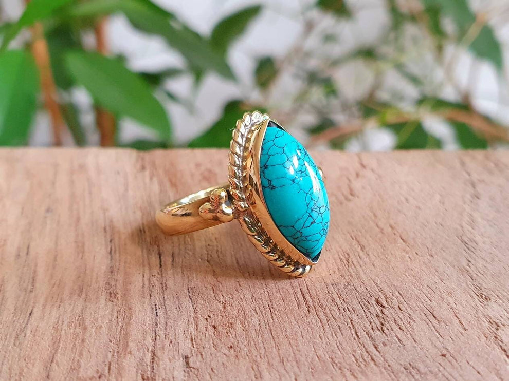 Bohemian style Turquoise and Brass Ring / Hippie / Boho / Ethnic / Rustic / Tribal / Gypsy / Festival / Healing / Festival / Birth Stone