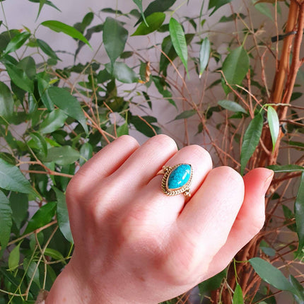 Bohemian style Turquoise and Brass Ring / Hippie / Boho / Ethnic / Rustic / Tribal / Gypsy / Festival / Healing / Festival / Birth Stone