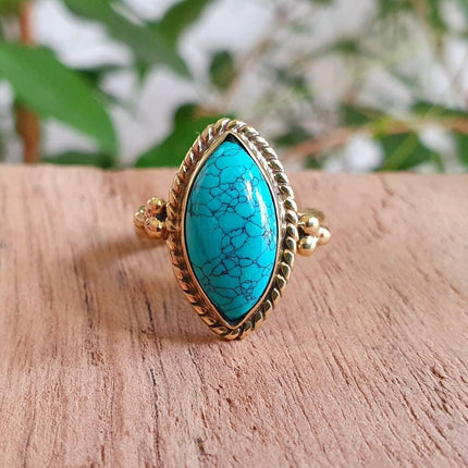 Bohemian style Turquoise and Brass Ring / Hippie / Boho / Ethnic / Rustic / Tribal / Gypsy / Festival / Healing / Festival / Birth Stone