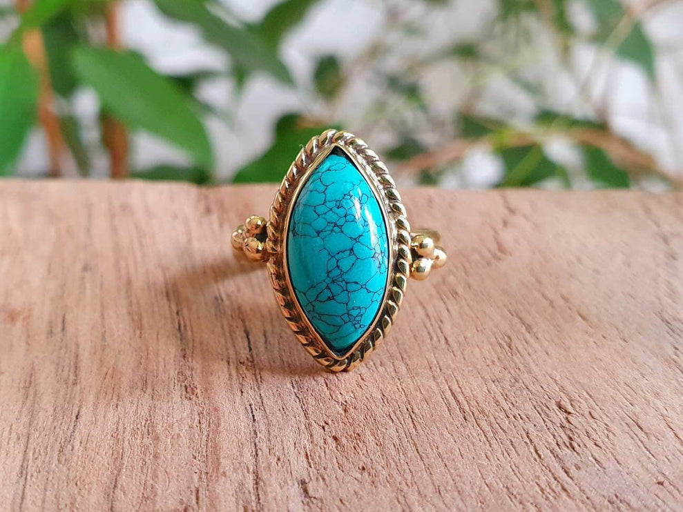 Bohemian style Turquoise and Brass Ring / Hippie / Boho / Ethnic / Rustic / Tribal / Gypsy / Festival / Healing / Festival / Birth Stone