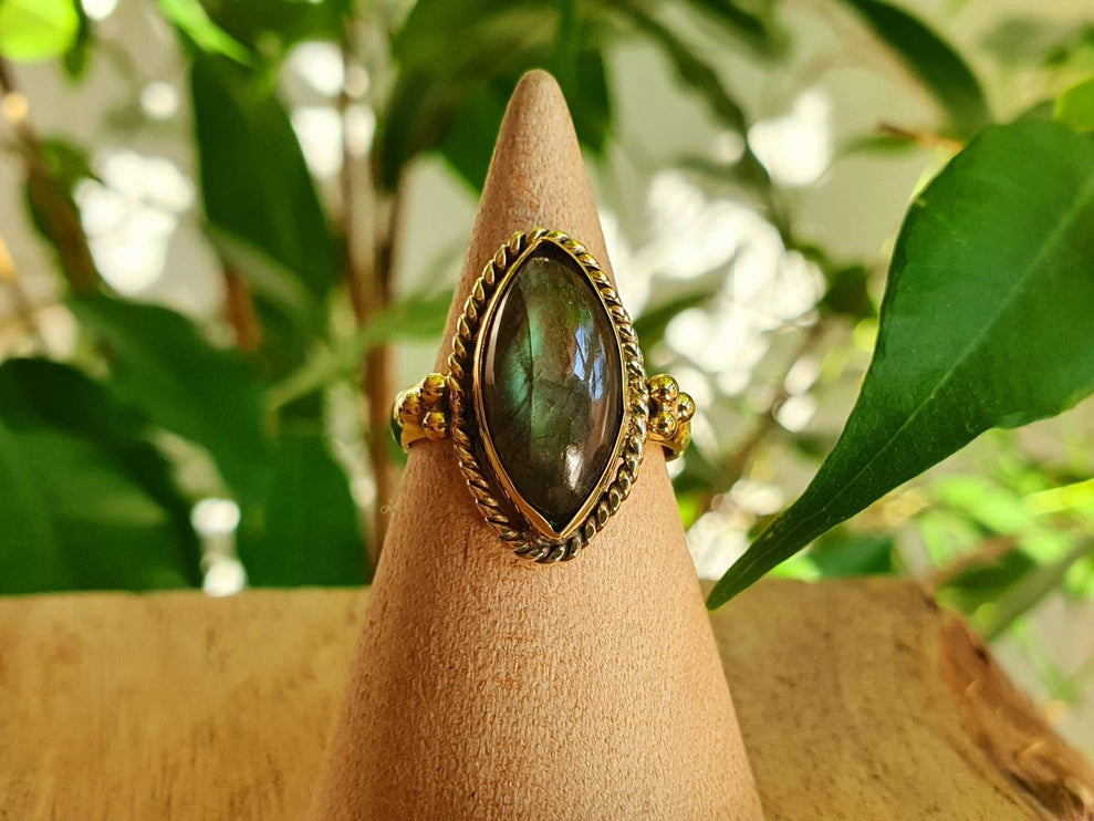 Labradorite Ring Ethnic style Brass / Boho / Bohemian / Psy / Rustic / Tribal / Gypsy / Festival / Healing / Festival