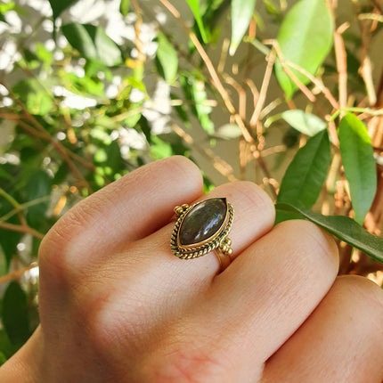 Labradorite Ring Ethnic style Brass / Boho / Bohemian / Psy / Rustic / Tribal / Gypsy / Festival / Healing / Festival