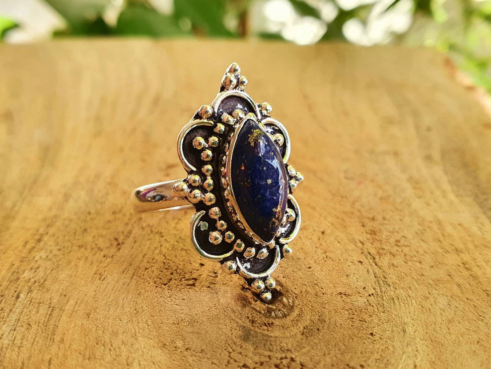 Lapis Lazuli Silver Ring / Large / Bohemian / Ethnic / Festival / BirthStone / Gypsy / Tribal / Boho / Hippie / Festival / Rustic / Psy