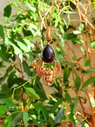 Golden Scarab Necklace / Black Onyx / Talisman / Third Eye / Hypoallergenic / Brass / Boho / Inca / Ethnic / Illuminati