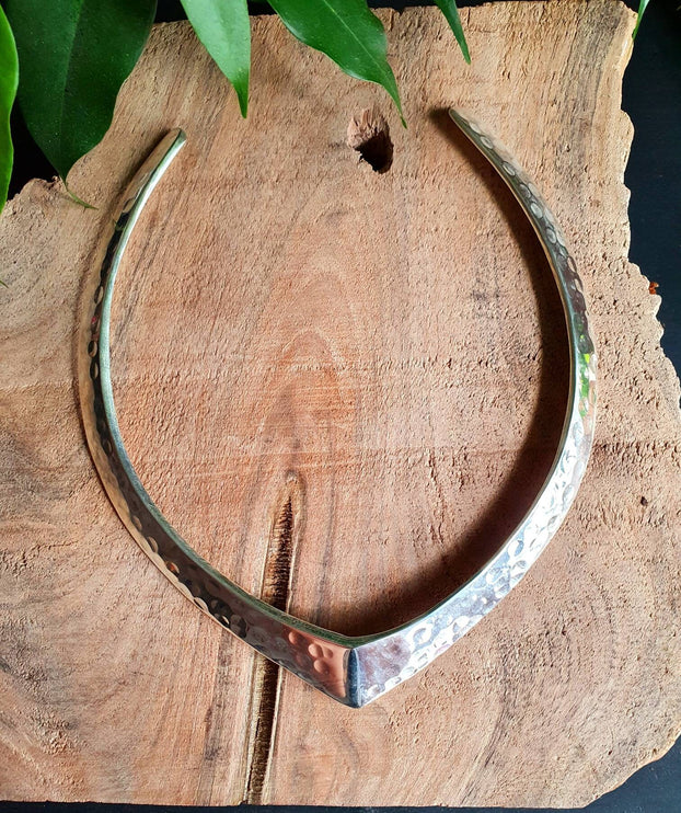 Hammered Silver Choker / Rustic / Gypsy / Lightweight / Boho / Tribal / Hippie / Rustic / Vegan /